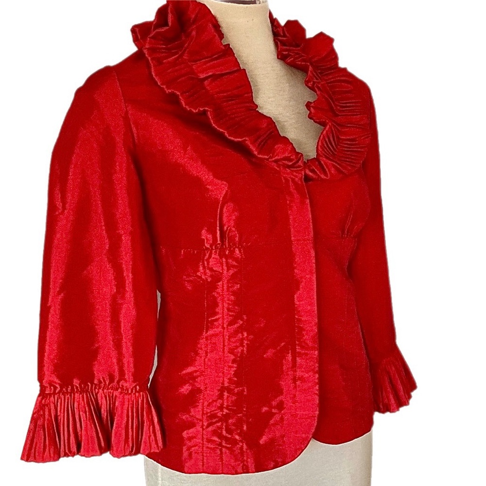 Stunning Unbranded taffeta style formal jacket with pleated ruffle collar - Picture 5 of 12
